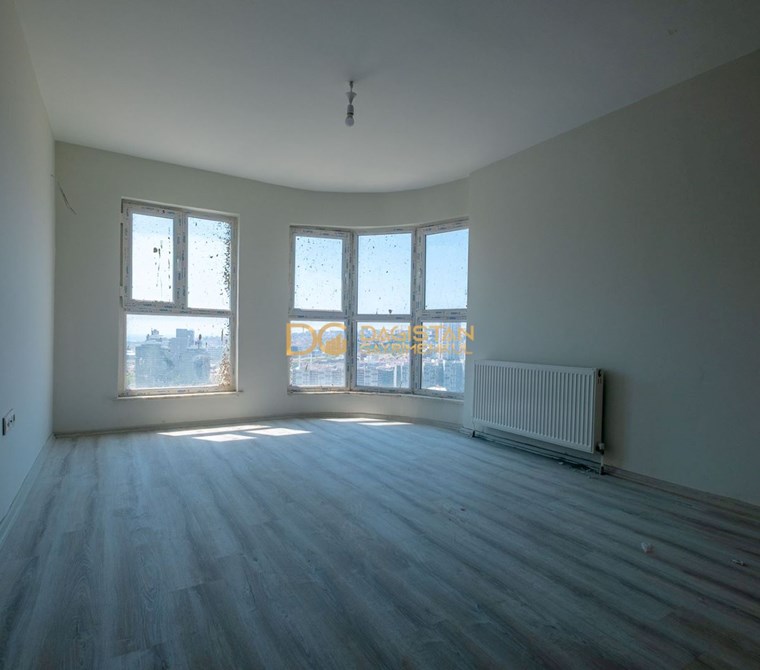 AKEVLER MAHALLESİNDE SATILIK AMERİKAN MUTFAK 1+1 DAİRE
