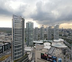 Hilton High Residence