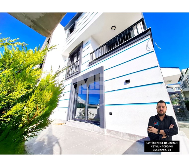 DİDİMDE SATILIK 3+1 GENİŞ KULLANIŞLI TRİPLEKS ÖN CEPHE MÜSTAKİL BAHÇELİ VİLLA !