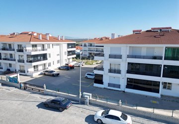 AYVALIKTA SATILIK 2+1 KAPALI MUTFAK YERDEN ISITMALI DOĞALGAZLI SIFIR DAİRE