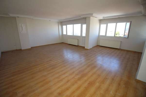 ESENYALIDA 4+1 140 M2 D.GAZLI DENİZ MANZARALI KİRALIK DAİRE