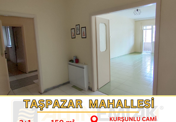 TAŞPAZAR MAHALLESİ KURŞUNLU CAMİ YAKINI 3+1 KİRALIK DAİRE