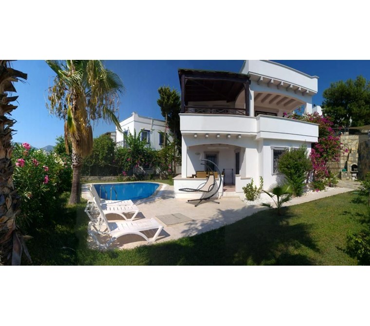 Bodrum Marinaya Yakın Kışlık Kiralık Özel Havuzlu 3+1 Villa