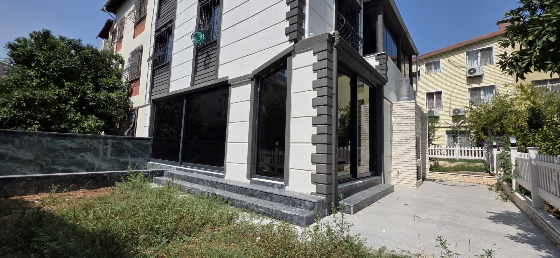 Property-photo
