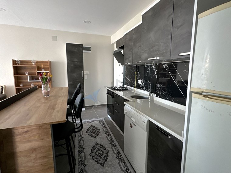 TEKİRDAĞ, DEĞİRMENALTI 1+1, 3.KAT EŞYALI, CAM BALKONLU KİRALIK DAİRE