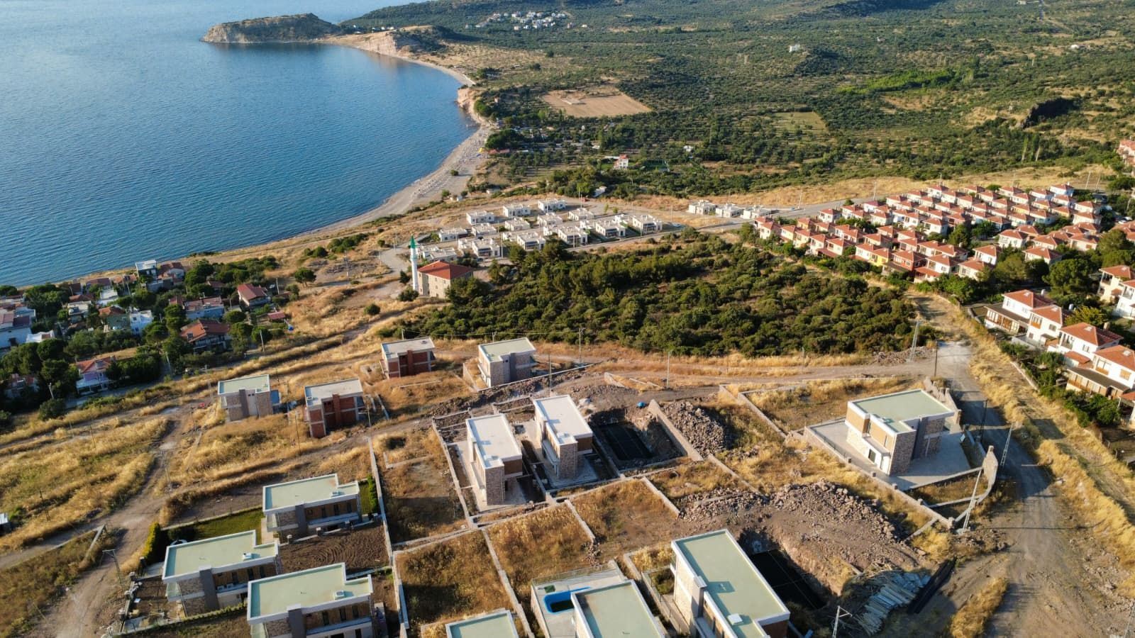 Babakale Akliman'da Panoramik Deniz Manzaralı | 548 m² | %10+%10 Villa İmarlı | Müstakil Tapulu — Çanakkale gayrimenkul ilan…