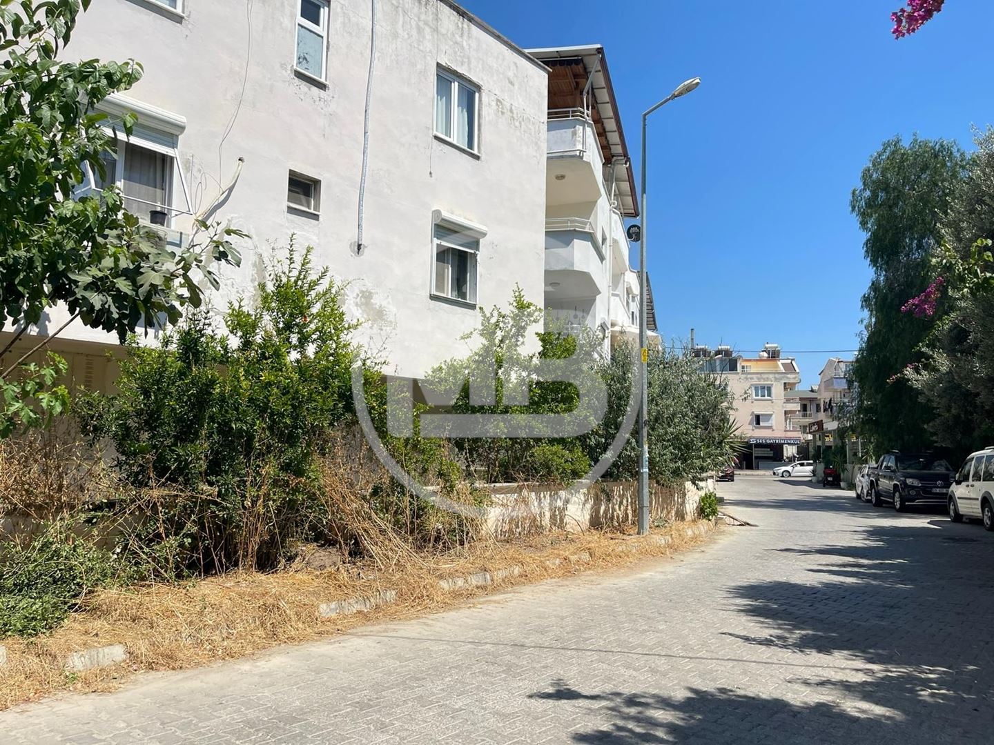 Property-photo