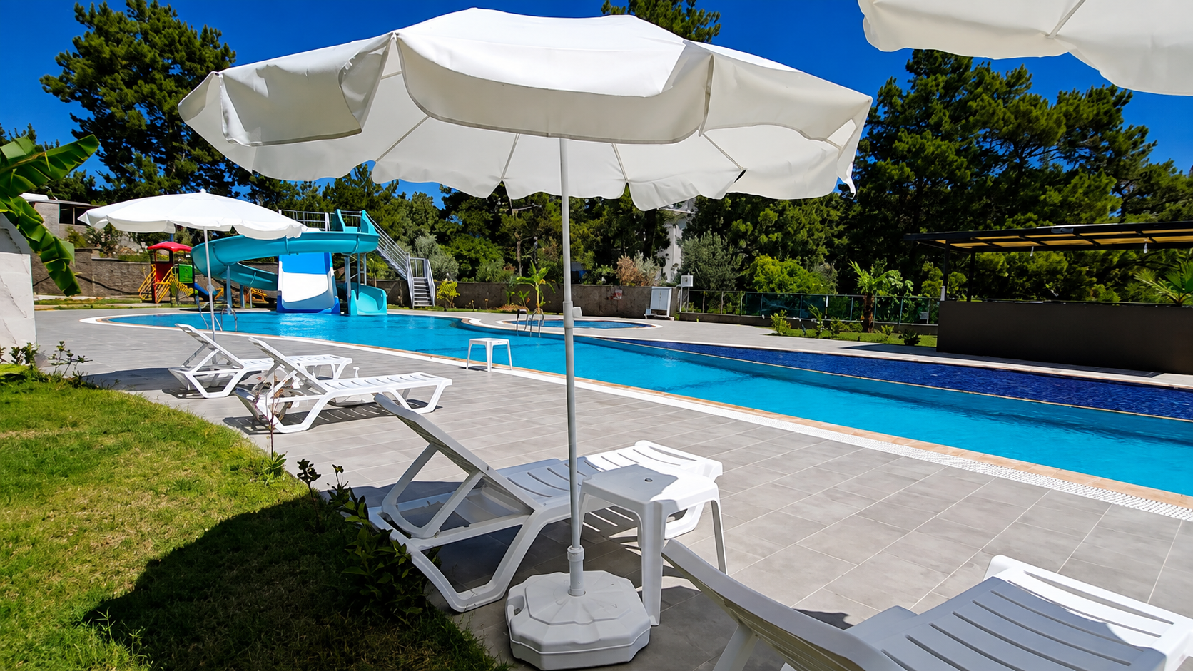 ALANYA AVSALLARDA HAVUZ MANZARALI LÜKS KOMPLEKSTE 1+1 SATILIK DAİRE · 6 · Fotoğraflar