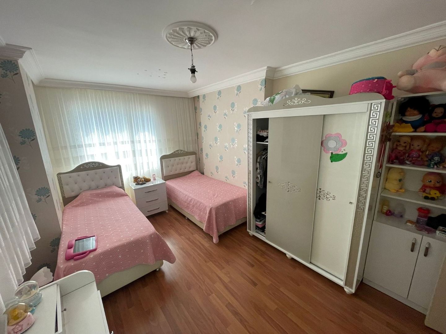 Property-photo