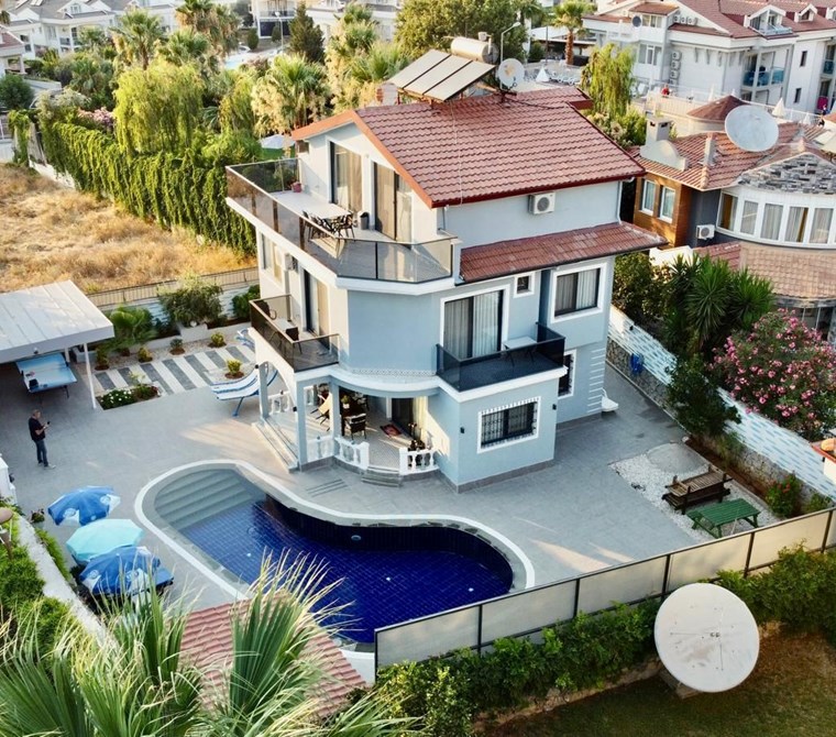 Ölüdeniz’de Masal Gibi Bir Yaşam! Lüks, Ferah ve Eksiksiz Tasarlanmış Özel Villa Sizi Bekliyor