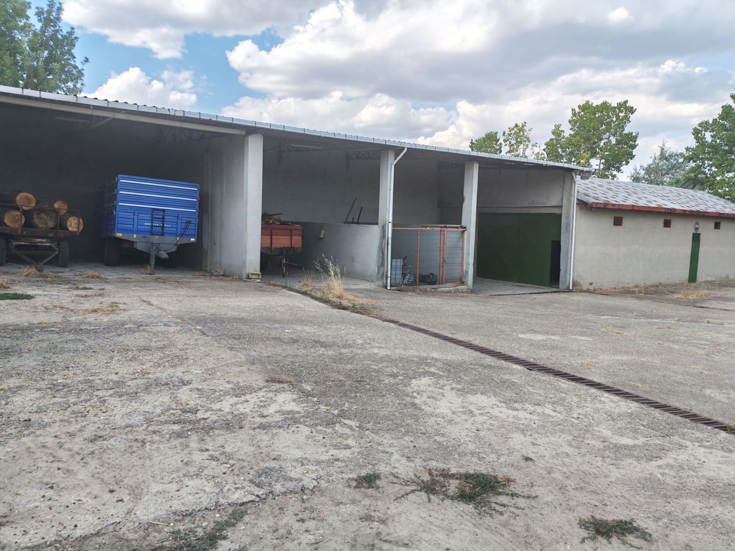 Property-photo
