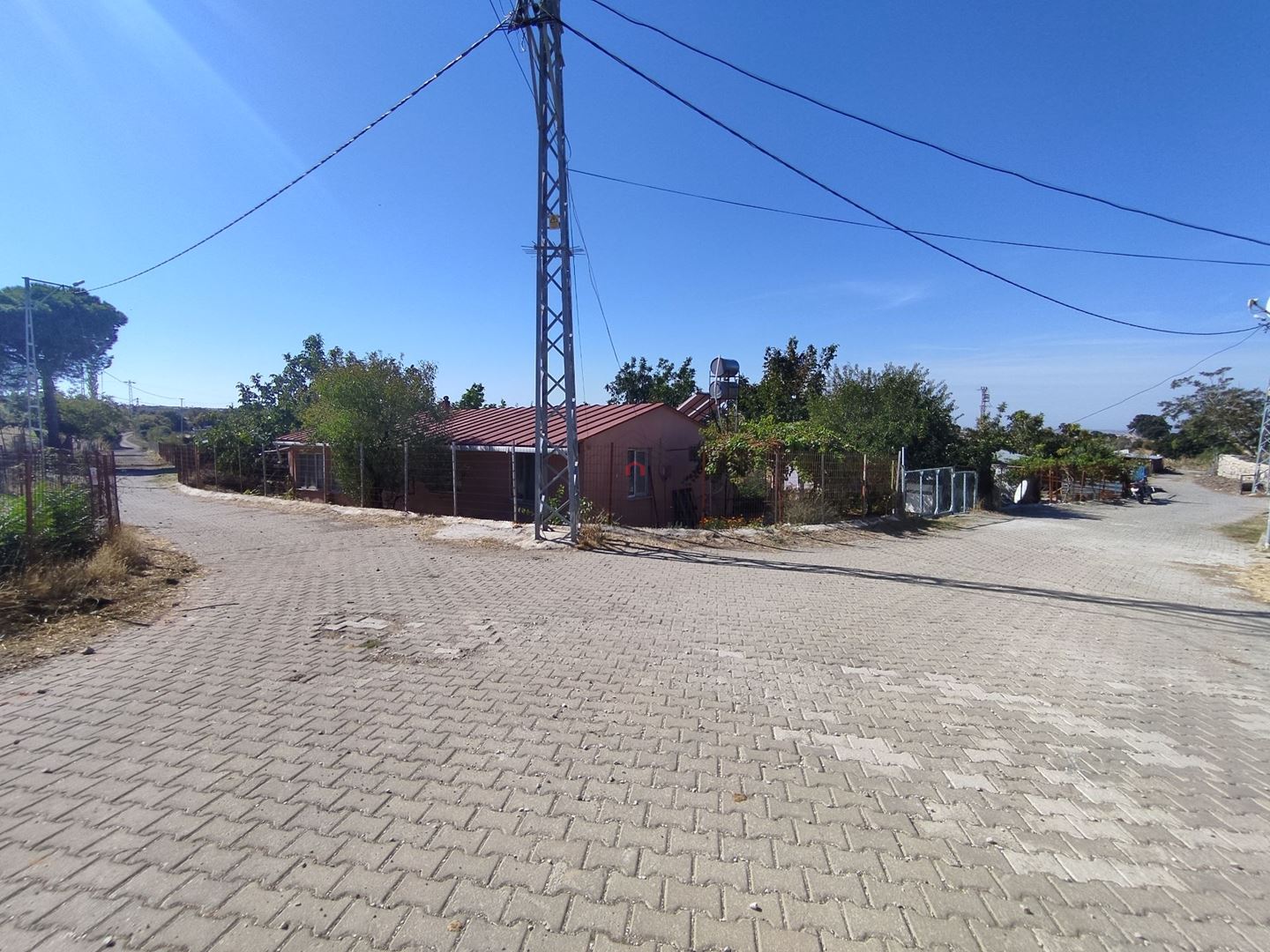 Property-photo