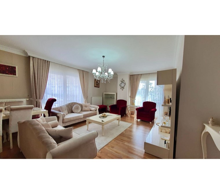 Kağıthane Merkez Mh. OSMANPAŞA KONAKLARI’NDA Satılık Kat Mülkiyetli 3+1 Daire