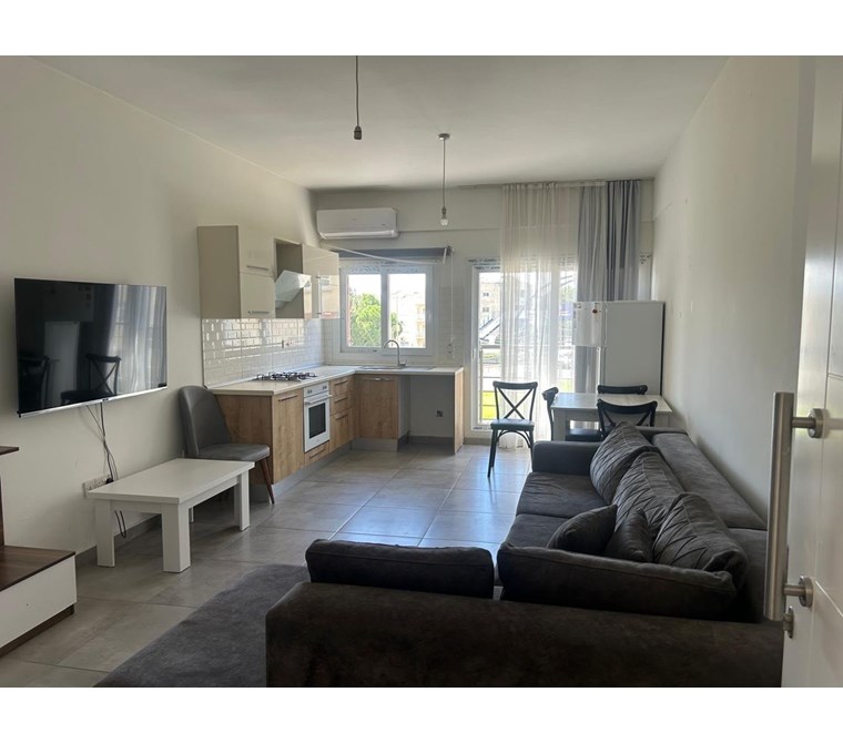 Gönyeli girişinde kiralık 2 + 1 daire
