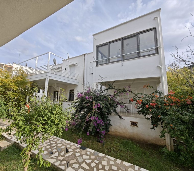 Datça Karaincir Tatil Sitesi’nde Deniz ve Doğayla İç İçe, Net 50 m2 Eşyalı 1+1 Satılık Daire