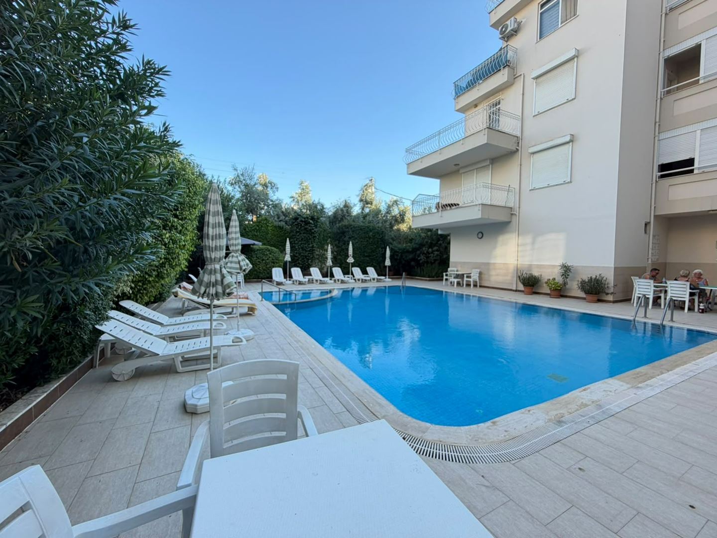ALANYA KIZLARPINARI’NDA FULL EŞYALI 1+1 SATILIK DAİRE!