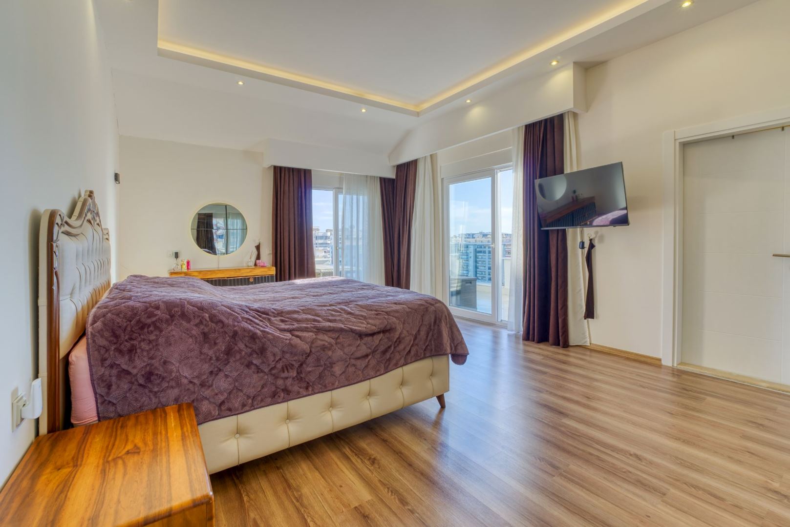 Property-photo