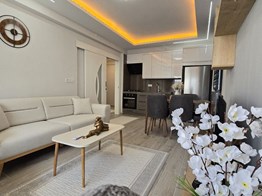 DAVUTLARDA ARA KAT FULL SIFIR EŞYALI 2+1 DAİRE SATILIKTIR