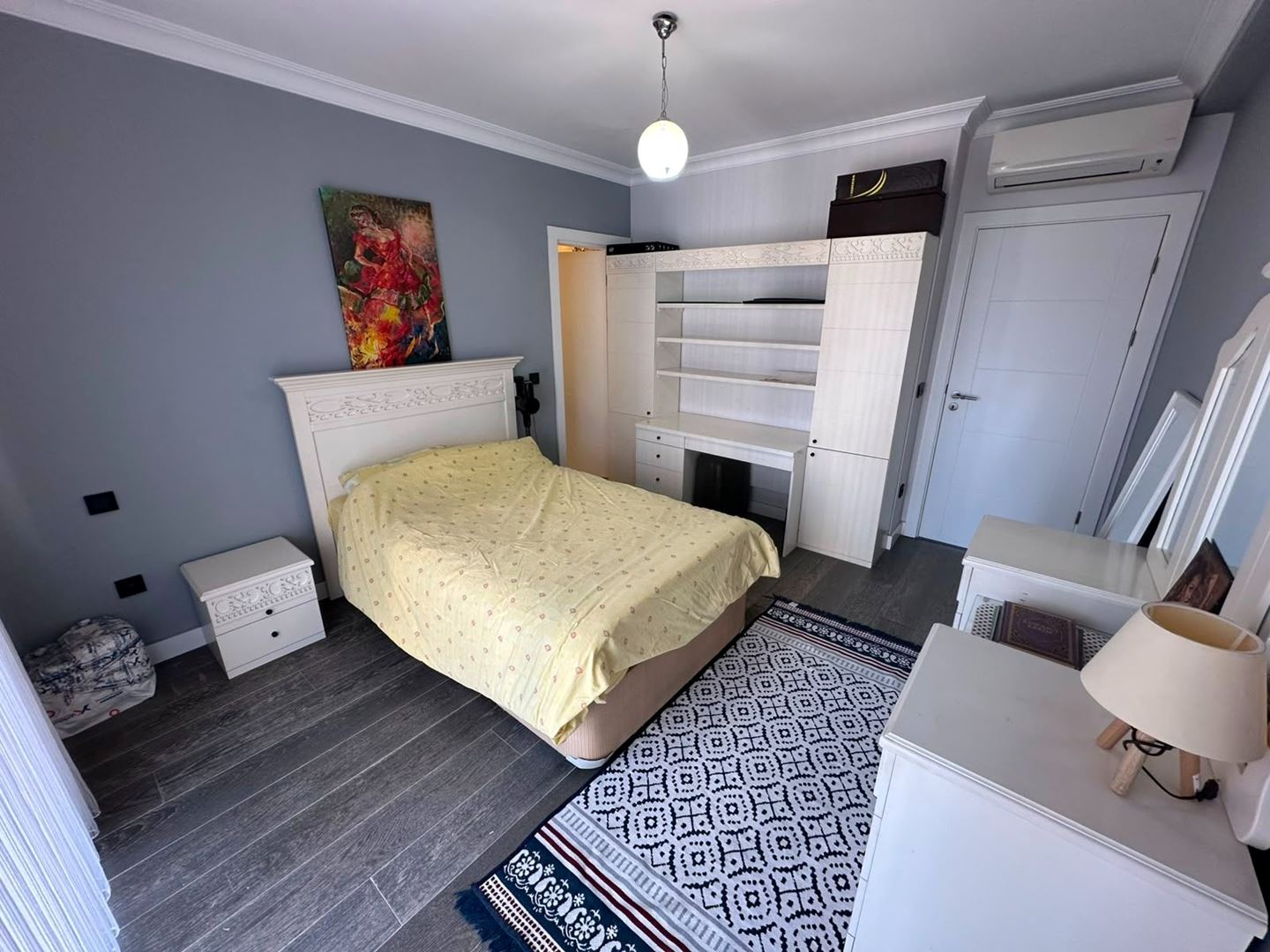 Property-photo
