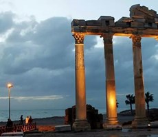 شقق فاخرة للبيع بإطلالة بحرية للسكن والاستثمار في أنطاليا سايد، جنة على الأرض