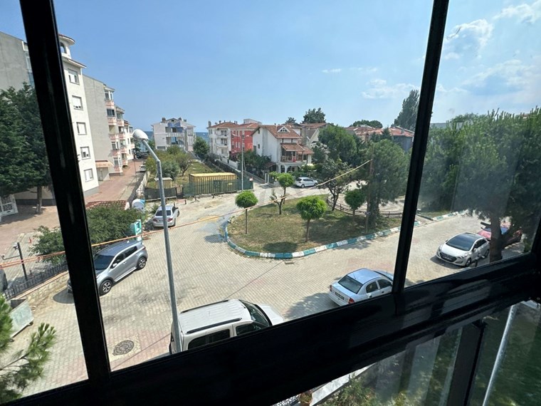 TEKİRDAĞ, DEĞİRMENALTI 1+1, 3.KAT EŞYALI, CAM BALKONLU KİRALIK DAİRE