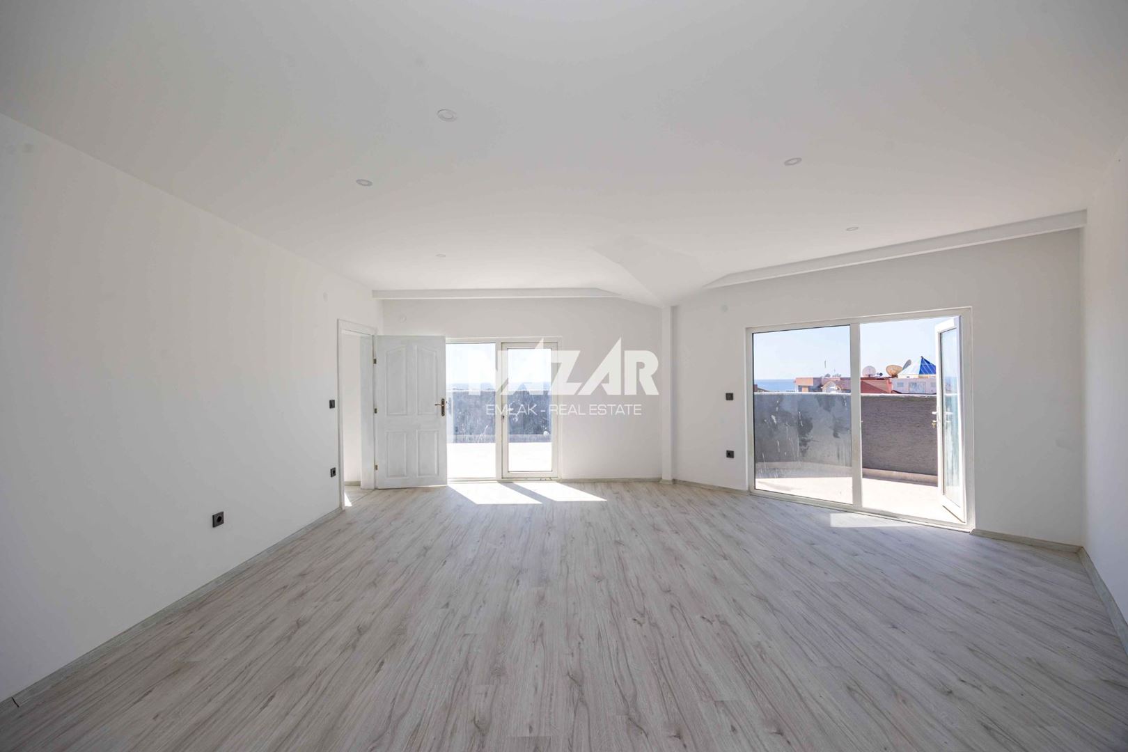Alanya Cikcilli’de Satılık 4+1 Dubleks Daire - 200 m2 · 29