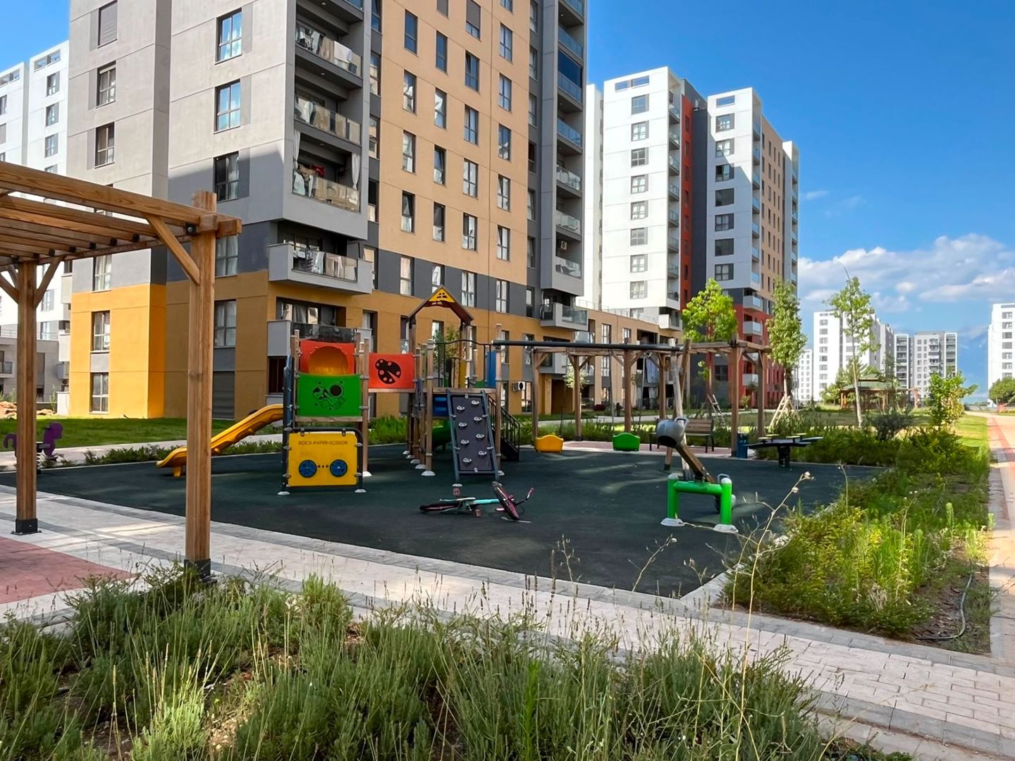 POYRAZ'DAN SURYAPIDA 1+1 72m² 7.KAT KİRALIK DAİRE