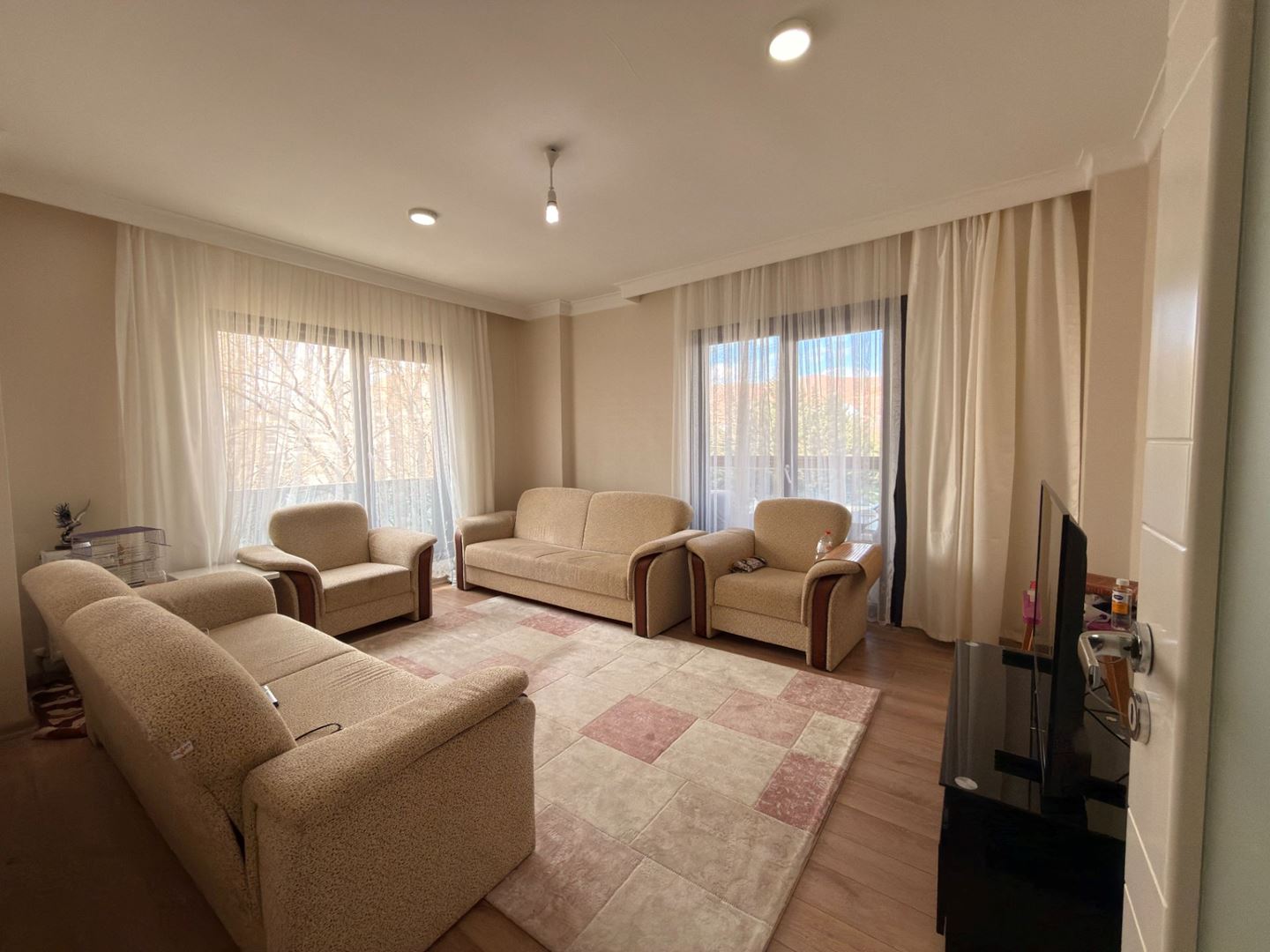 Property-photo