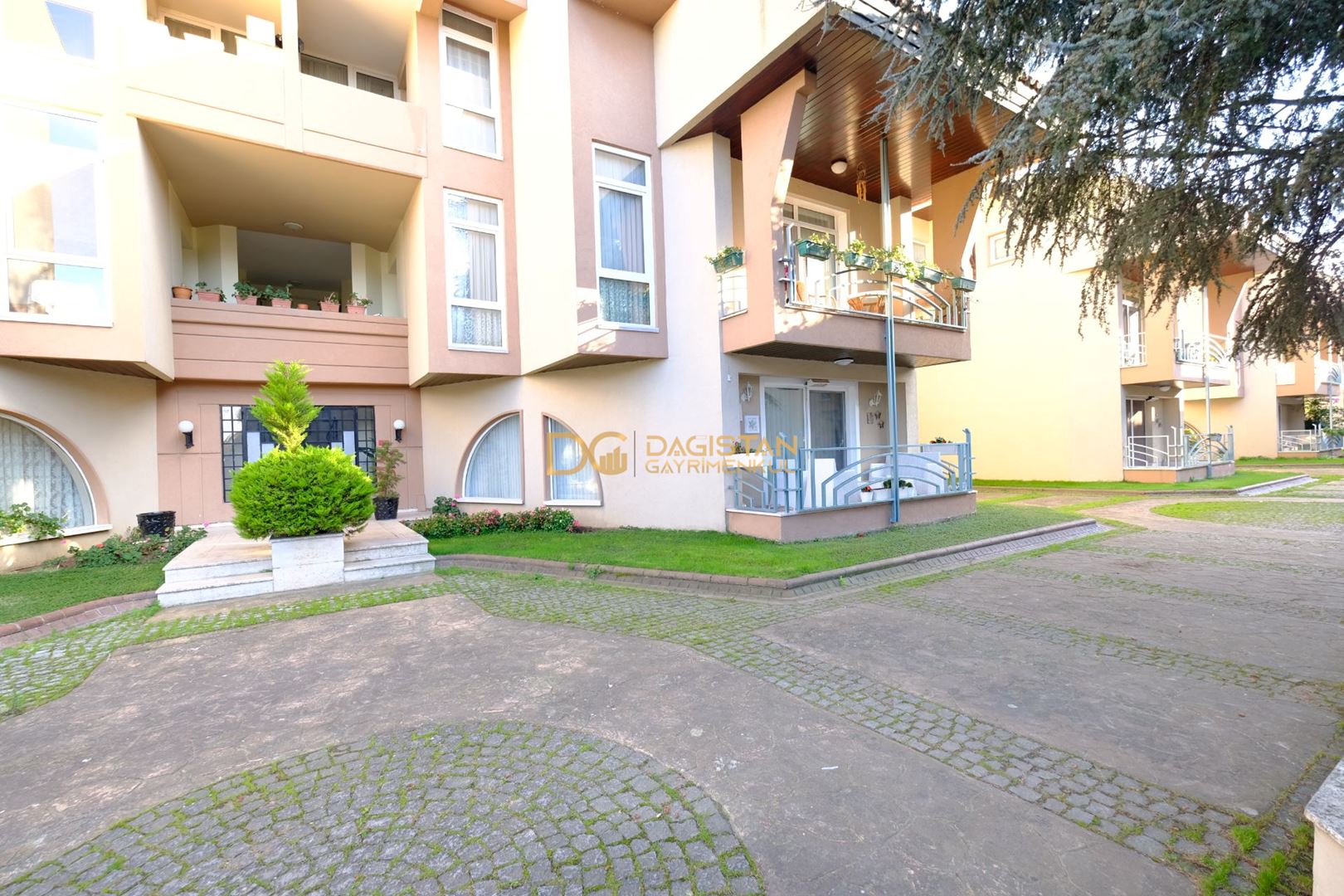 Property-photo