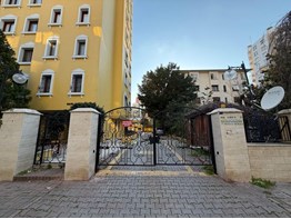 KURTULUŞ MAHALLESİ ; YÜZEVLER CİVARI SARIKONAK SİTESİ  SATILIK 4+1 DAİRE