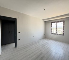 HAN EMLAK'TAN KARGIPINARIN DA LÜKS SİTEDE HAVUZLU SATILIK 1+1