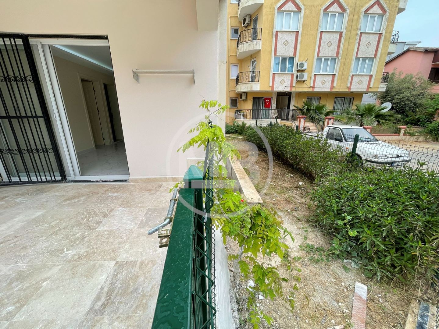Property-photo