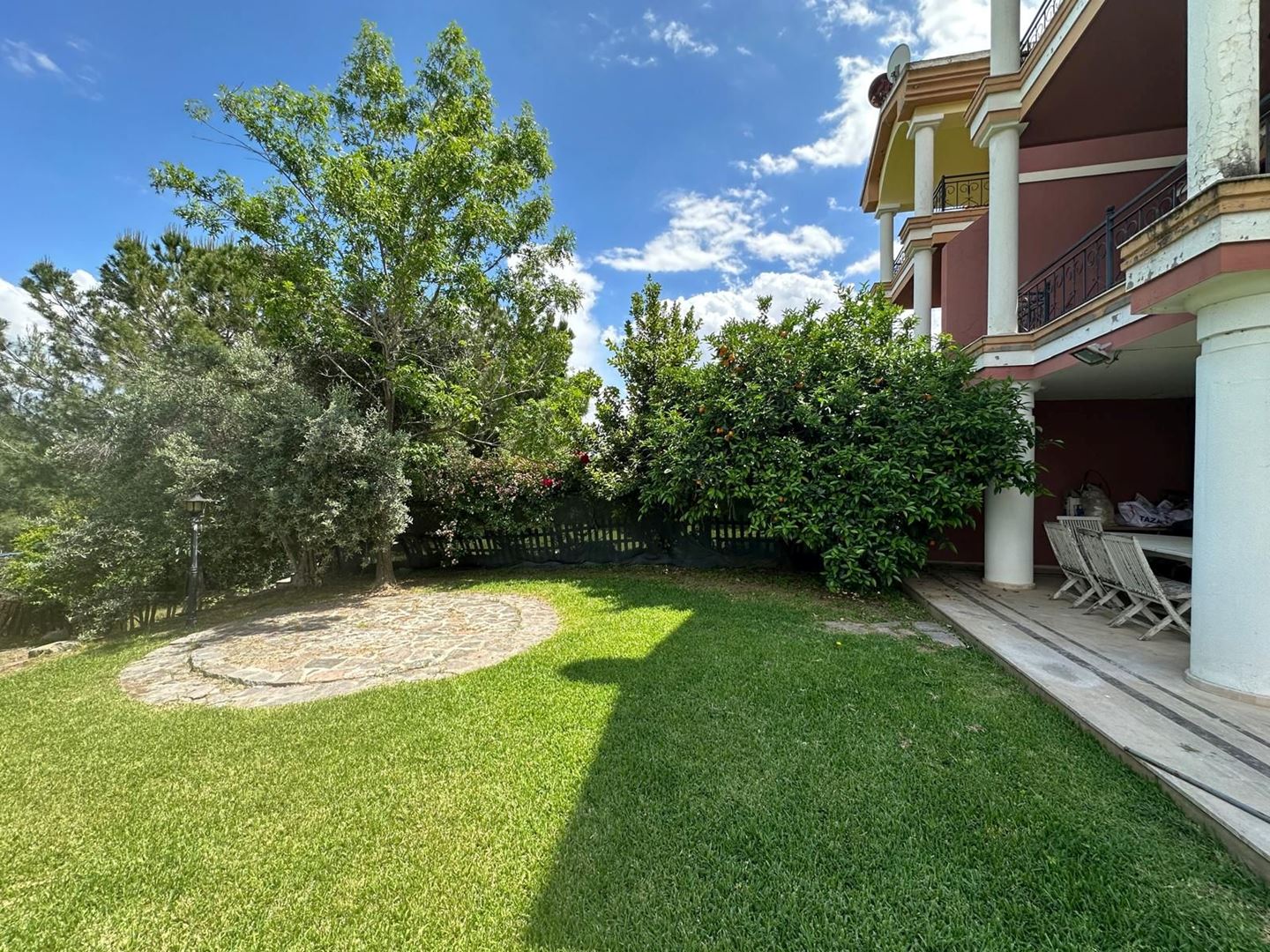 Property-photo