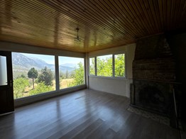 POZANTI FINDIKLI YAYLASINDA SATILIK MÜSTAKİL EV VE GENİŞ BAHÇE