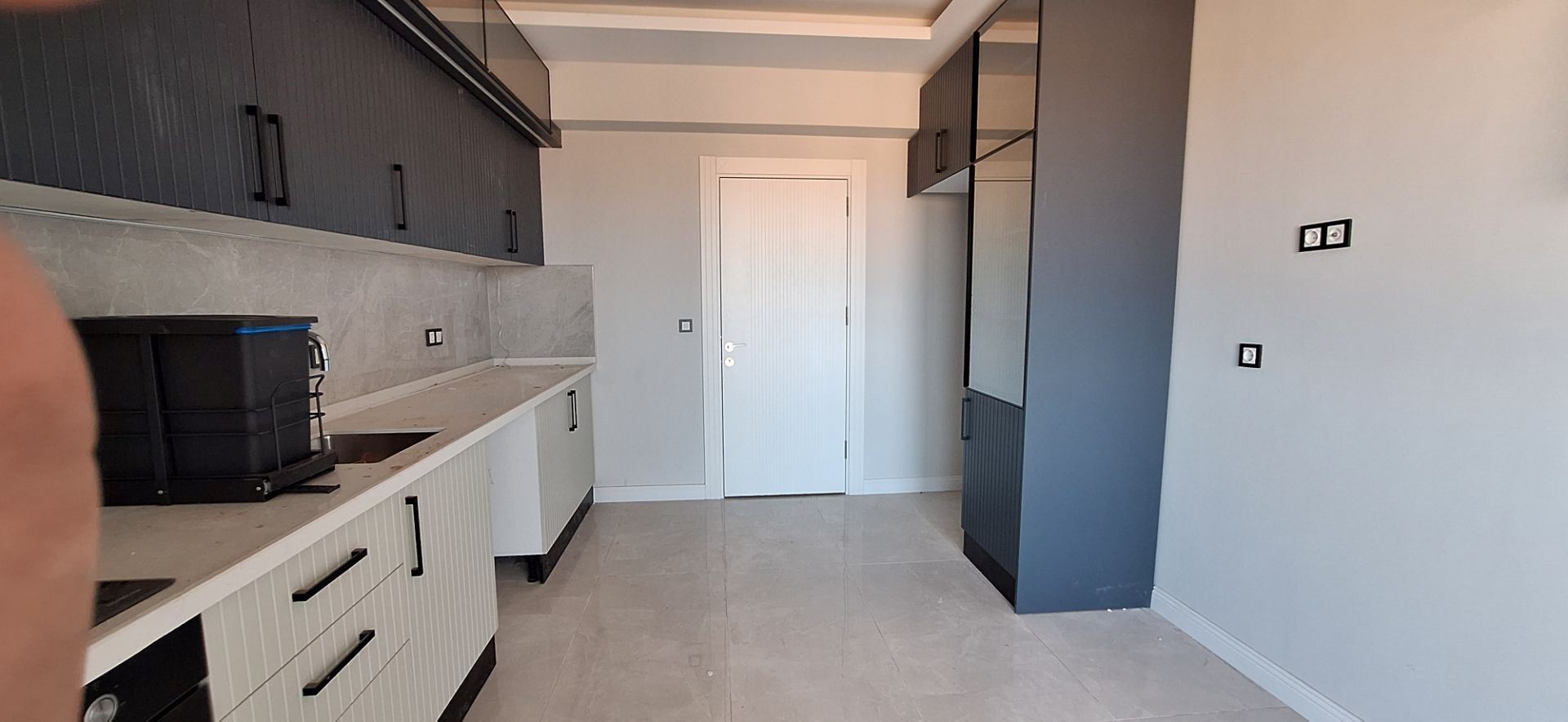 ÇANAKKALE KARACAÖREN’DE CADDE ÜZERİ | GENİŞ 3+1 | EBEVEYN BANYOLU KİRALIK DAİRE — Çanakkale gayrimenkul ilan görseli 11 / 21…