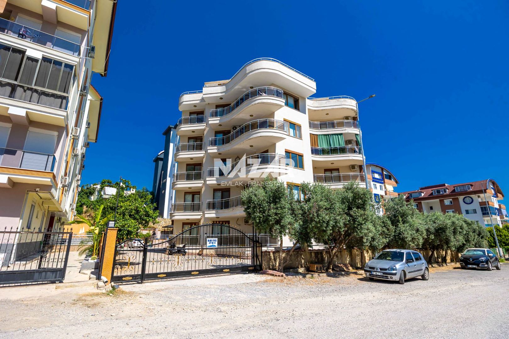 Property-photo