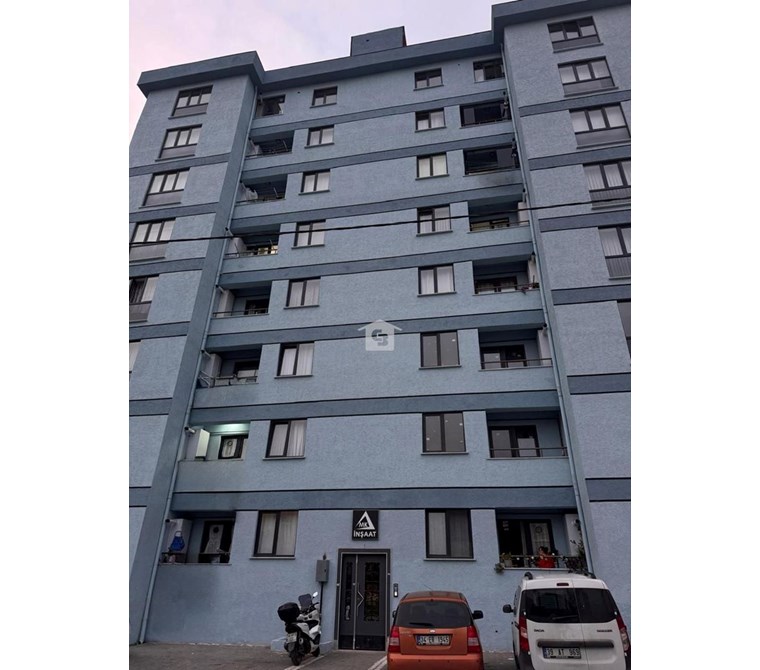 Sultanbeyli Mimar Sinan Mahallesi’nde 5+1 Net 135 m2 Dubleks Kiralık Daire