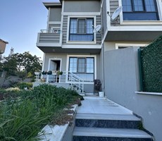 MARMARA EREĞLİSİ'NDE DENİZ MANZARALI SATILIK TRİPLEX VİLLA