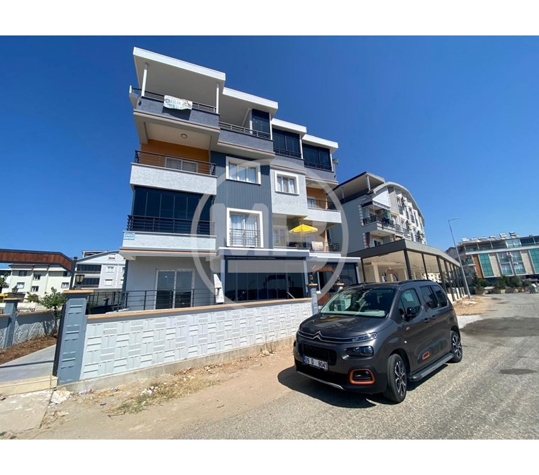 DİDİM STADYUM MEVKİSİNDE ASANSÖRLÜ BİNADA 2+1 ARA KAT DAİRE