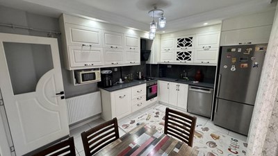 İNCİRYADAN ATALAR MAHALLESİNDE GENİŞ TERASLI SÜPER 4+2 DUBLEKS