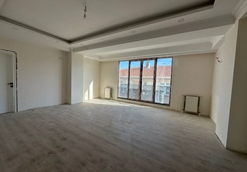 ALTINEMLAKTAN ZUHURATBABA MERKEZİ LOKASYONDA 3+1 SATILIK DUBLEKS