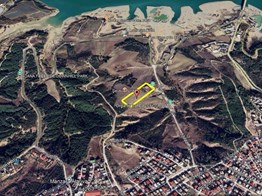 KURTTEPE'DE 345 M2 SATILIK HİSSELİ ARSA