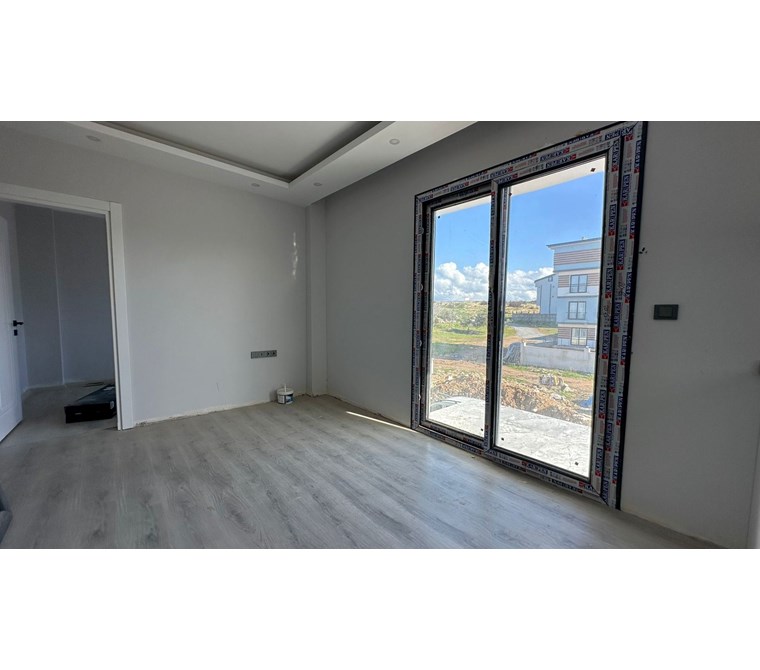YENİ MAHALLEDE SIFIR 2+1 SATILIK FIRSAT DAİRE
