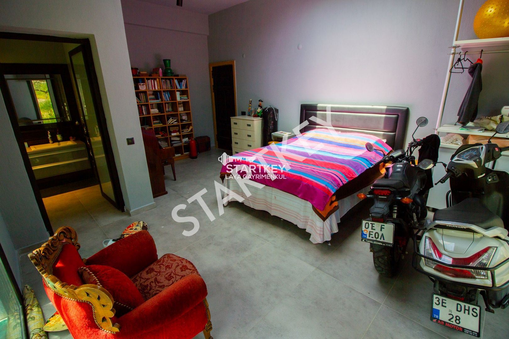 Property-photo