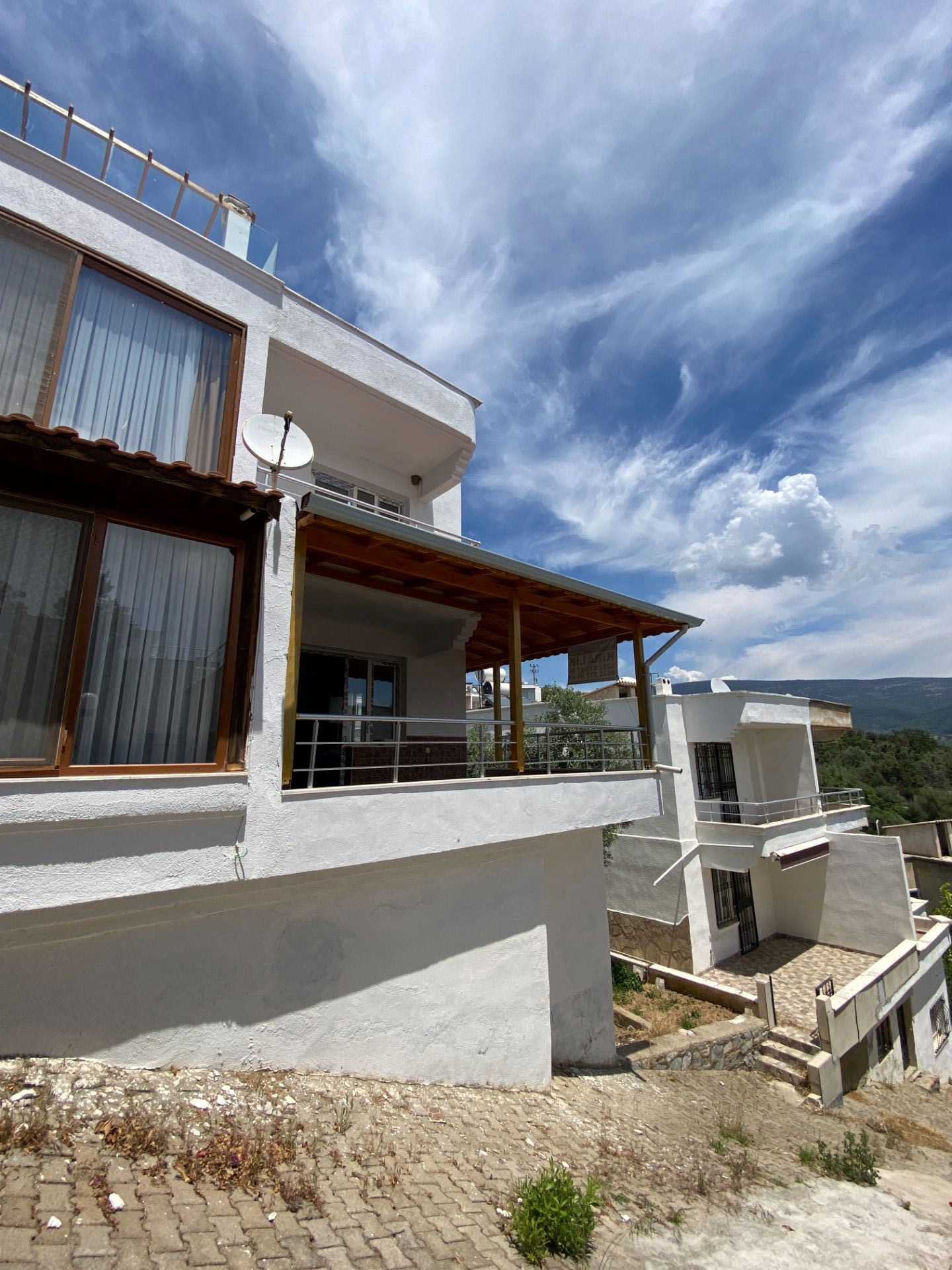 Property-photo