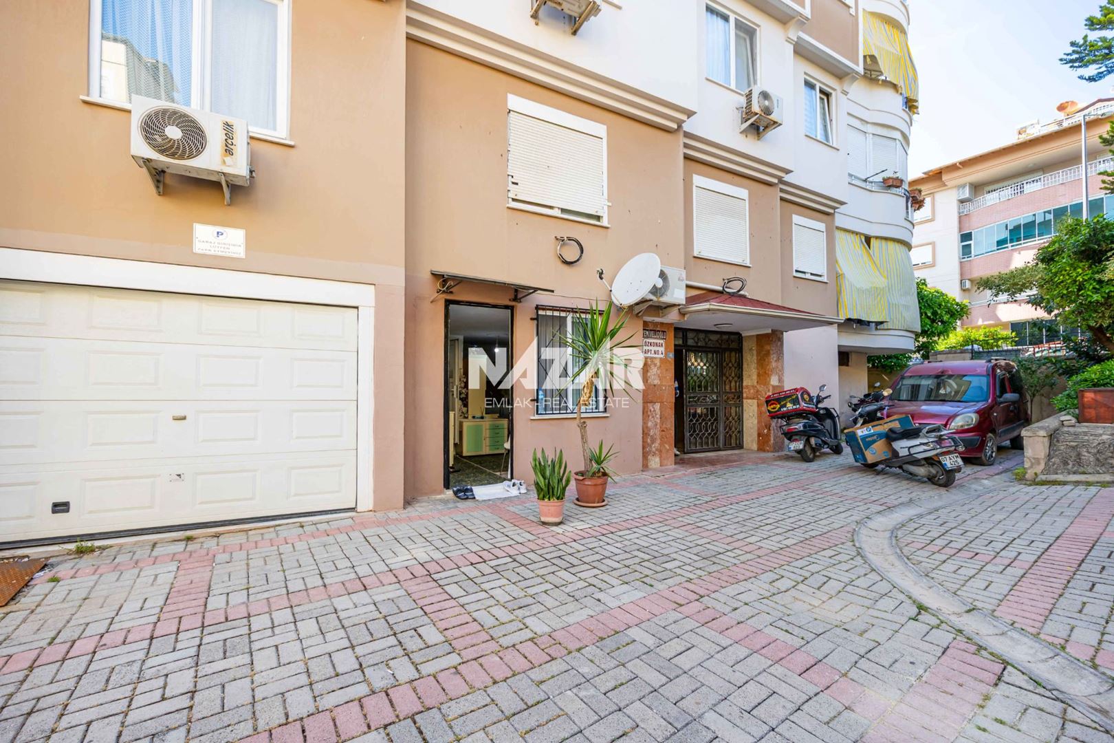 Property-photo
