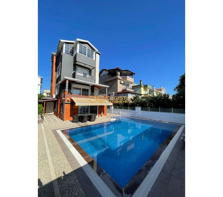 KARAÇALLI'DA 5+2 400 m2 FOURLEX MÜSTAKİL VİLLA