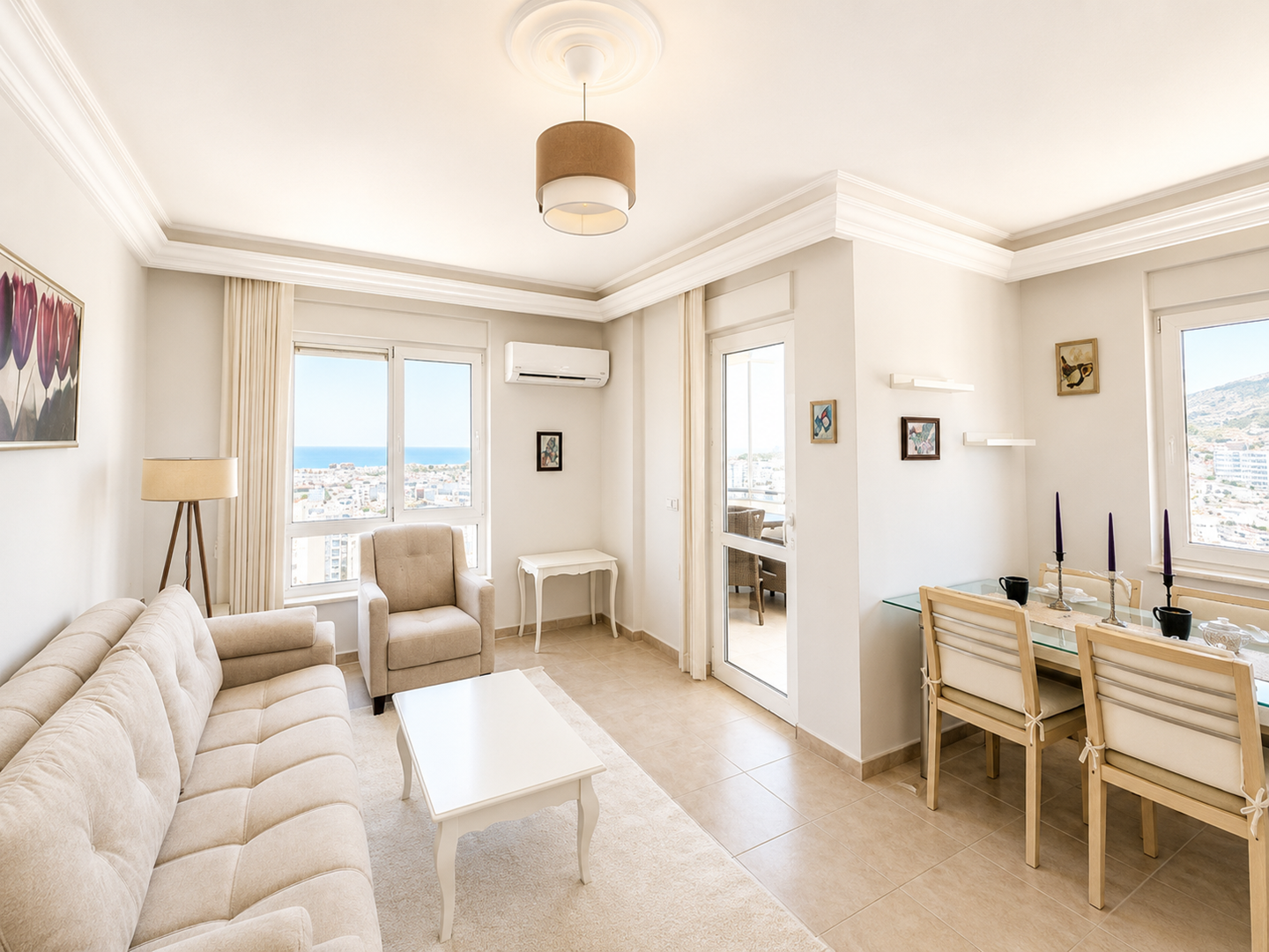 ALANYA CİKCİLLİ’DE FULL DENİZ VE KALE MANZARALI EŞYALI 1+1 DAİRE