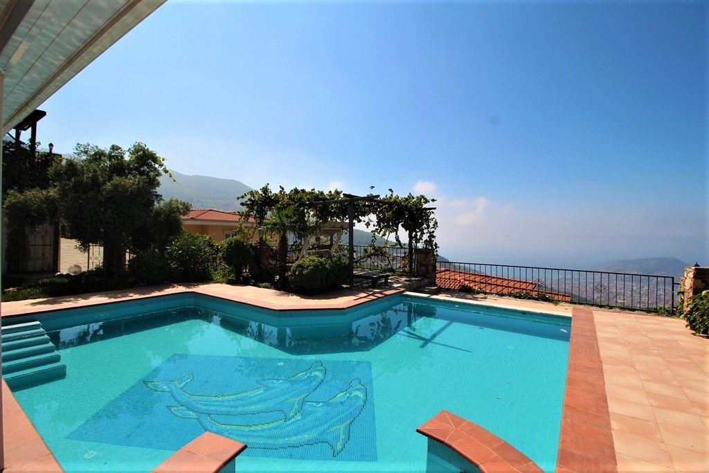 Property-photo
