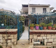 İzmir Çeşme Alaçatı Denize Yakın Müstakil Bahçeli Satılık Villa